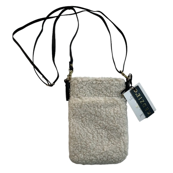 Kedzie Fireside Collection Smartphone Crossbody Purse Bag Pouch Sherpa - Picture 5 of 12